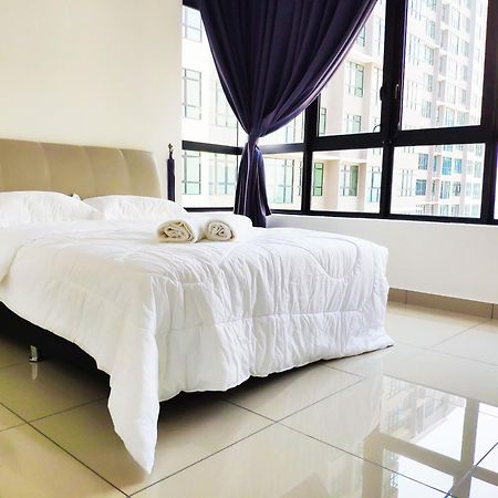 פוטראג'איה Netflix# Conezion Ioi Resort City By Salaam Suites מראה חיצוני תמונה