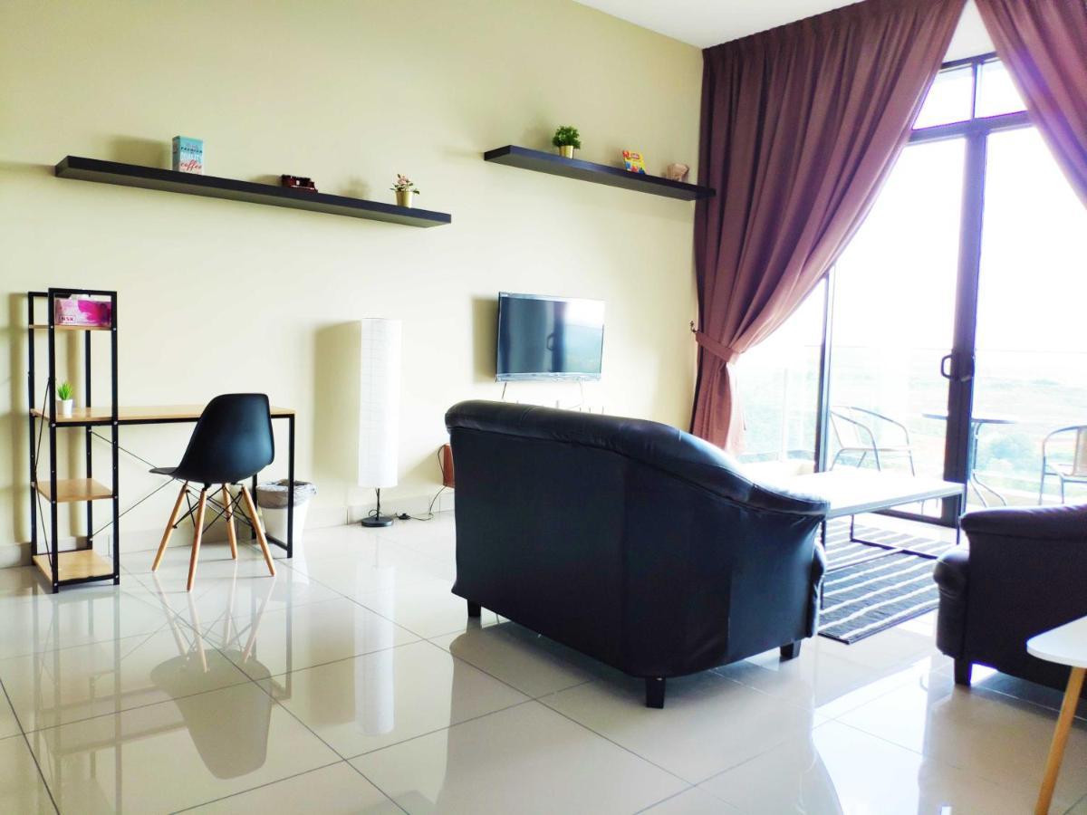 פוטראג'איה Netflix# Conezion Ioi Resort City By Salaam Suites מראה חיצוני תמונה