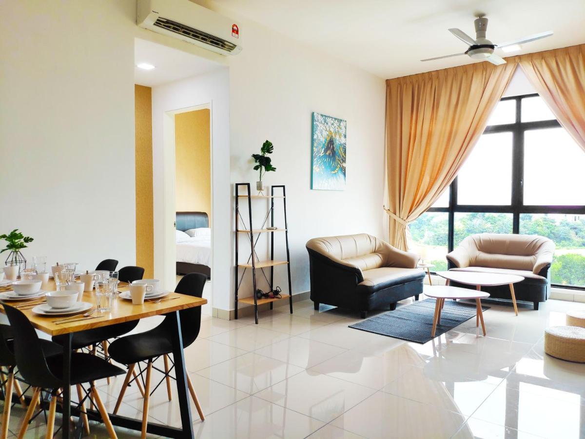 פוטראג'איה Netflix# Conezion Ioi Resort City By Salaam Suites מראה חיצוני תמונה