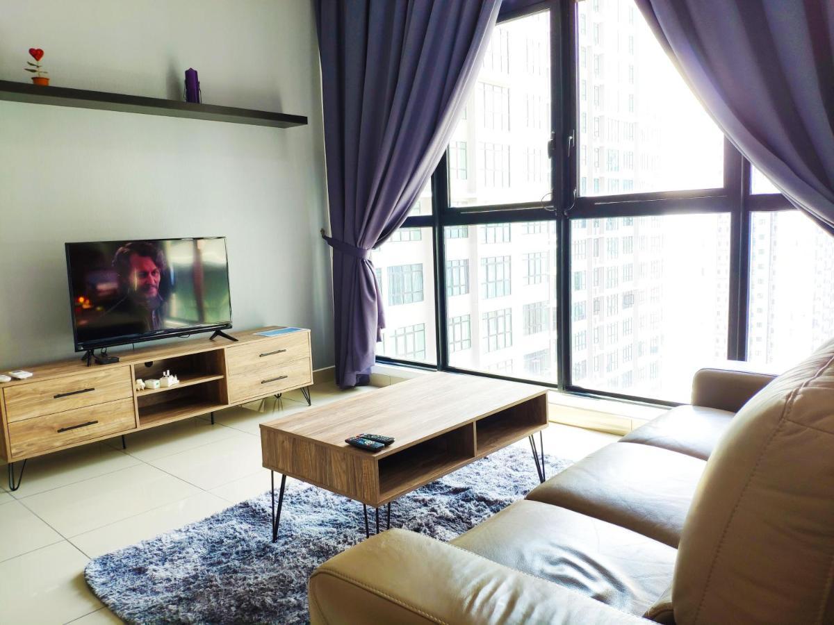 פוטראג'איה Netflix# Conezion Ioi Resort City By Salaam Suites מראה חיצוני תמונה