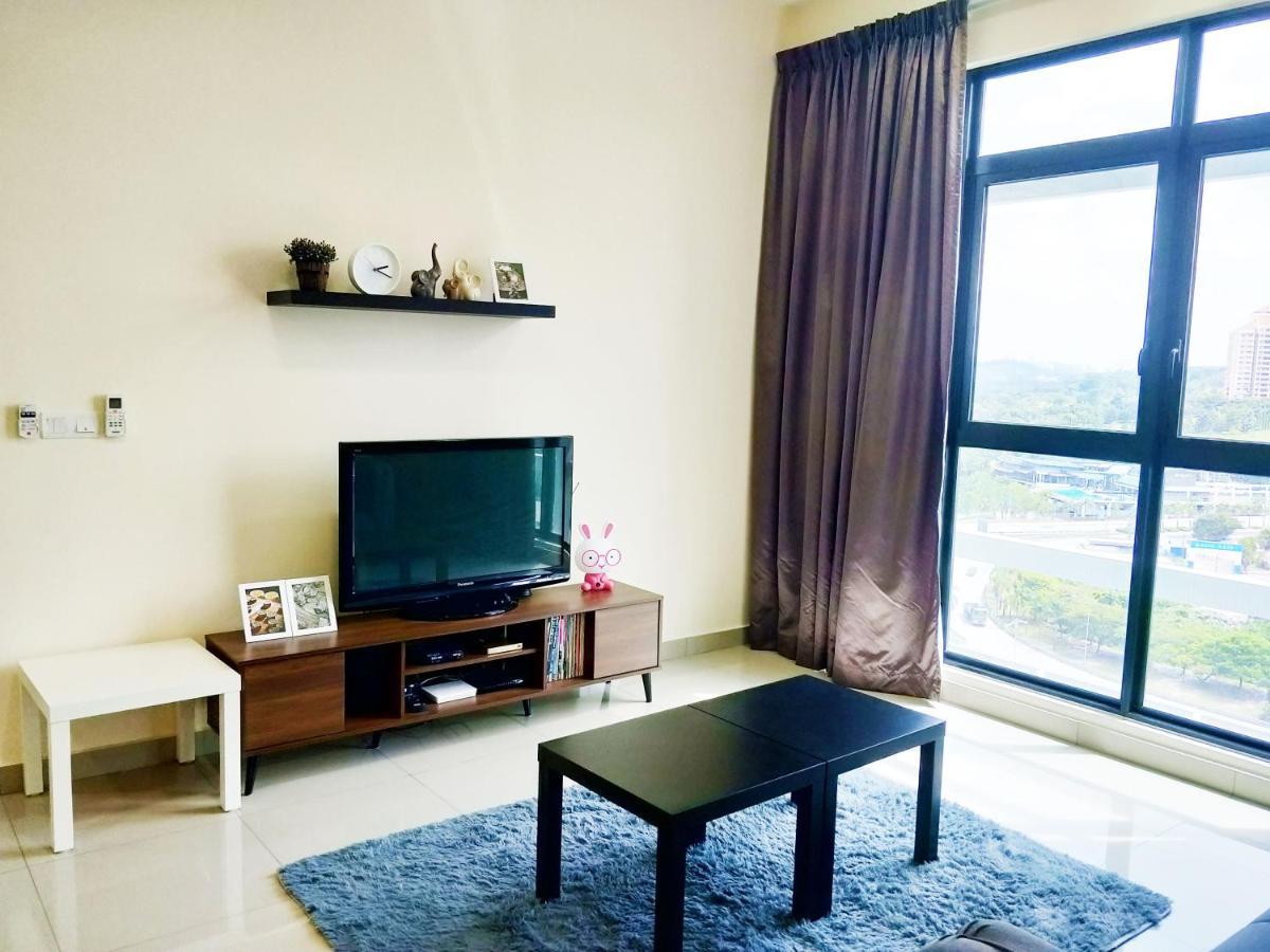פוטראג'איה Netflix# Conezion Ioi Resort City By Salaam Suites מראה חיצוני תמונה