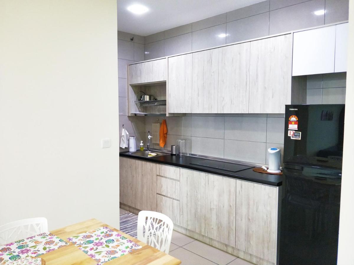 פוטראג'איה Netflix# Conezion Ioi Resort City By Salaam Suites מראה חיצוני תמונה