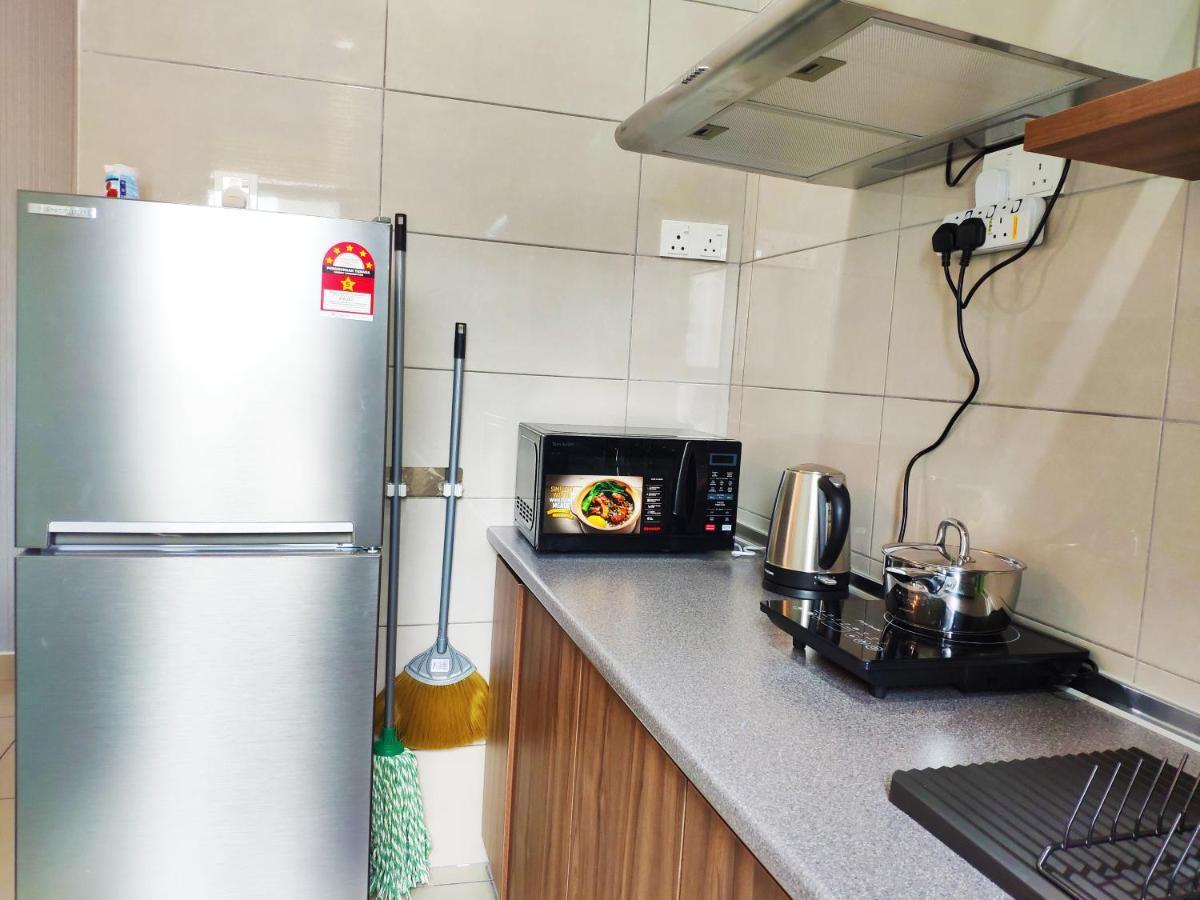 פוטראג'איה Netflix# Conezion Ioi Resort City By Salaam Suites מראה חיצוני תמונה
